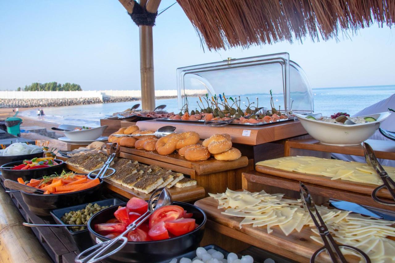 Longbeach Campground Ras al-Khaimah Buitenkant foto